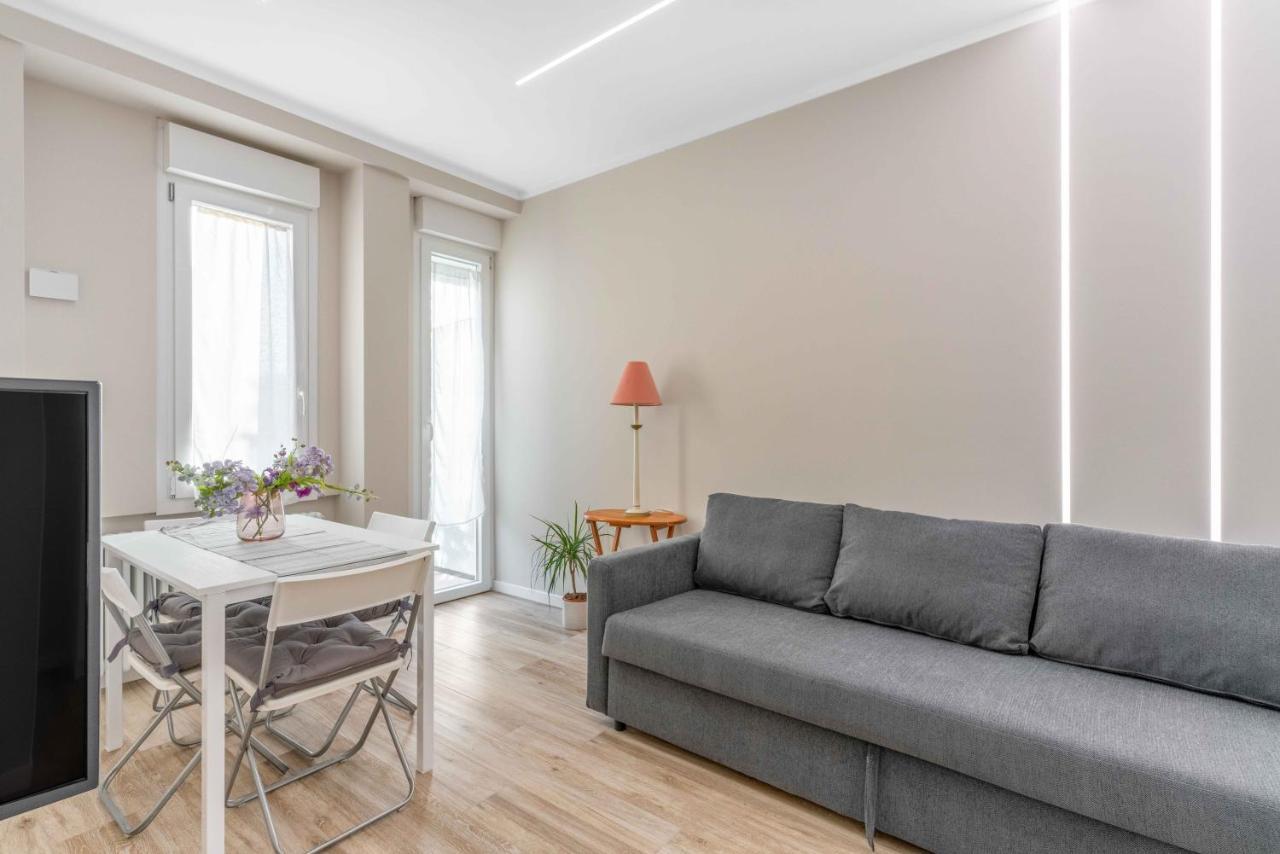 Ferienwohnung Bo13 -Crescenzago- Bright - Wifi - Elegant Mailand Exterior foto